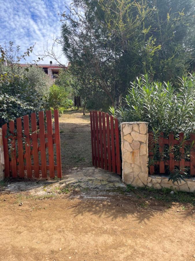 Villa Fiorilla Geremèas Exteriör bild
